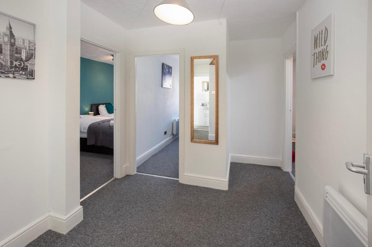 03 Springfield - Sleeps 4 Apartment แบล็คพูล ภายนอก รูปภาพ